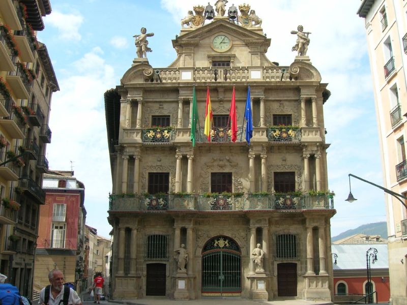 que ver la rioja alta pamplona